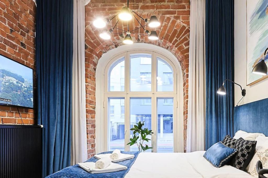 Urban-Glam City Centre Studio With A Gym And Terrace Tallinn Exterior photo